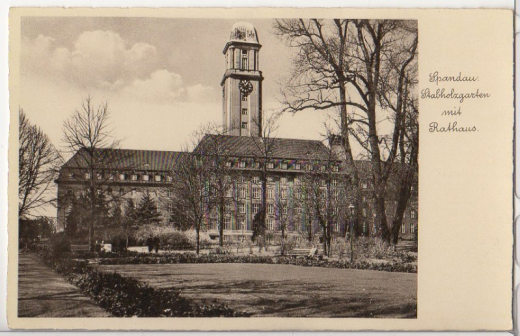 ALTE ANSICHTSKARTE/ POSTKARTE - BERLIN-SPANDAU - STABHOLZGARTEN MIT RATHAUS
