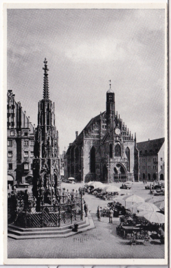 ANSICHTSKARTE/POSTKARTE - NÜRNBERG - SCHÖNER BRUNNEN MIT FRAUENKIRCHE