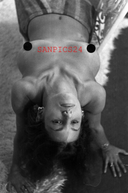PHOTO - EROTIC - 2/12 - PORTRAIT OF BEAUTIFUL NAKED WOMEN #21