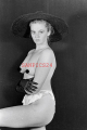 PHOTO - EROTIC - 5/5 - BEAUTIFUL NUDE MODEL WITH HAT #40