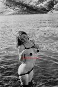 PHOTO - EROTIC - 1/6 - BEAUTIFUL NAKED WOMAN IN THE NATURE #169