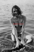 PHOTO - EROTIC - 4/6 - BEAUTIFUL NAKED WOMAN IN THE NATURE #169