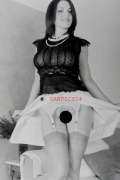 PHOTO - EROTIC - 2/4 - BEAUTIFUL NAKED HOUSEWIFE IN LINGERIE #215