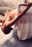 PHOTO - 14/15 PORTRAIT OF NAKED MODEL #7