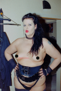 PHOTO - EROTIC - 2/9 - BEAUTIFUL NAKED BBW HOUSEWIFE IN LINGERIE #359